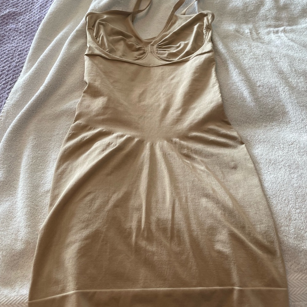 Spanx slip size xl, NWOT